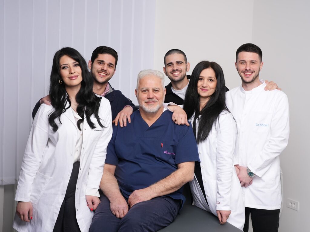 Christina Khouri s obitelji