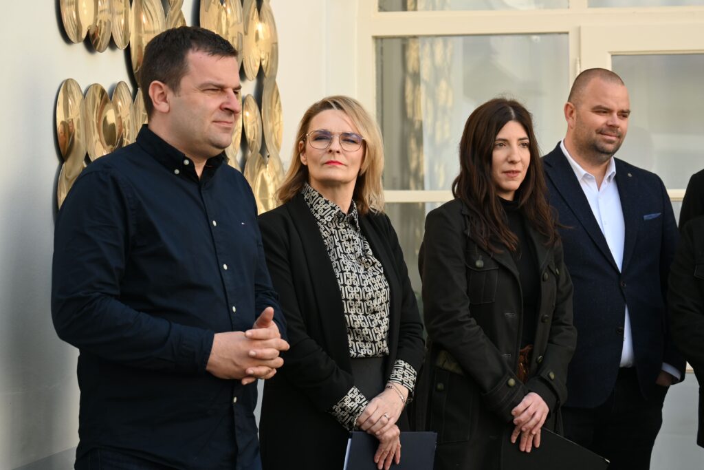 Dario Hrebak, Anuška Deranja Crnokić, Marijana Dragičević
