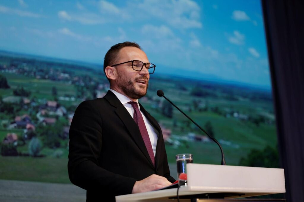 Krešimir Ačkar Krešimir Ačkar