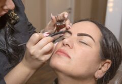 CHIX threading bar nudi uslugu uređivanja obrva i trepavica