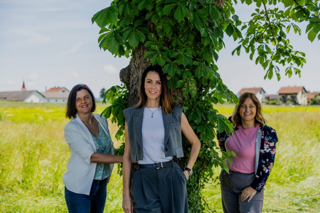 Jake žene Lidija Žganjer Gržetić, Nikolina Belavić, Dunja Radaković