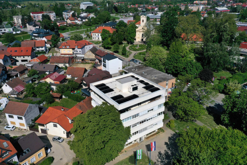 energetska-zgrada-ivanic-autor-fotografije-drazen-kopac-6_377393440